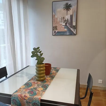 6 Minutes From Monaco Train Station