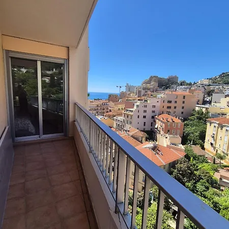 6 Minutes From Monaco Train Station *