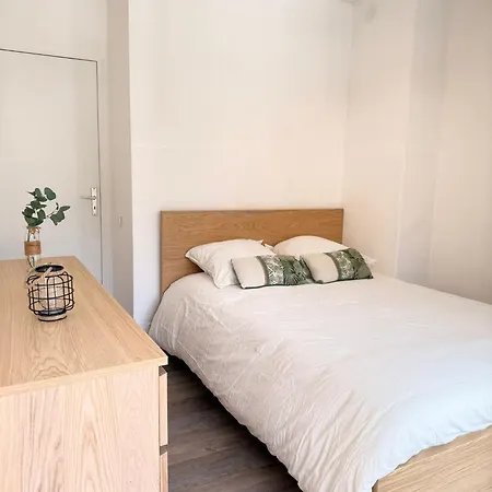 6 Minutes From Monaco Train Station *