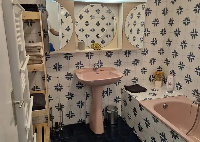 Appartement 6 Minutes From Monaco Train Station *