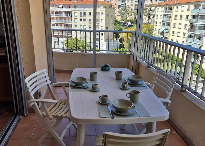 Appartement 6 Minutes From Monaco Train Station Beausoleil